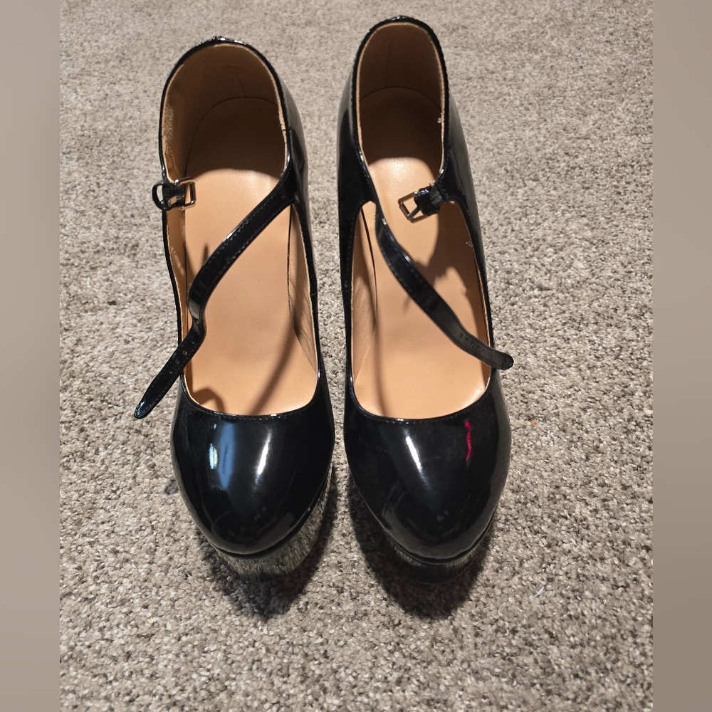 Sexy Black Women's Mary Jane Heels - Picture 2 of 5
